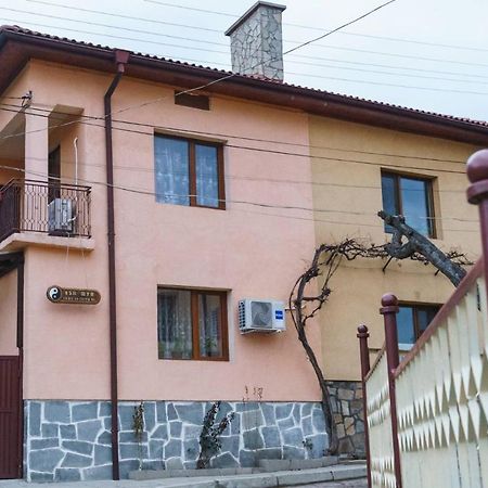 Фън Шуй Къща За Гости 88 Добриниште Екстер'єр фото
